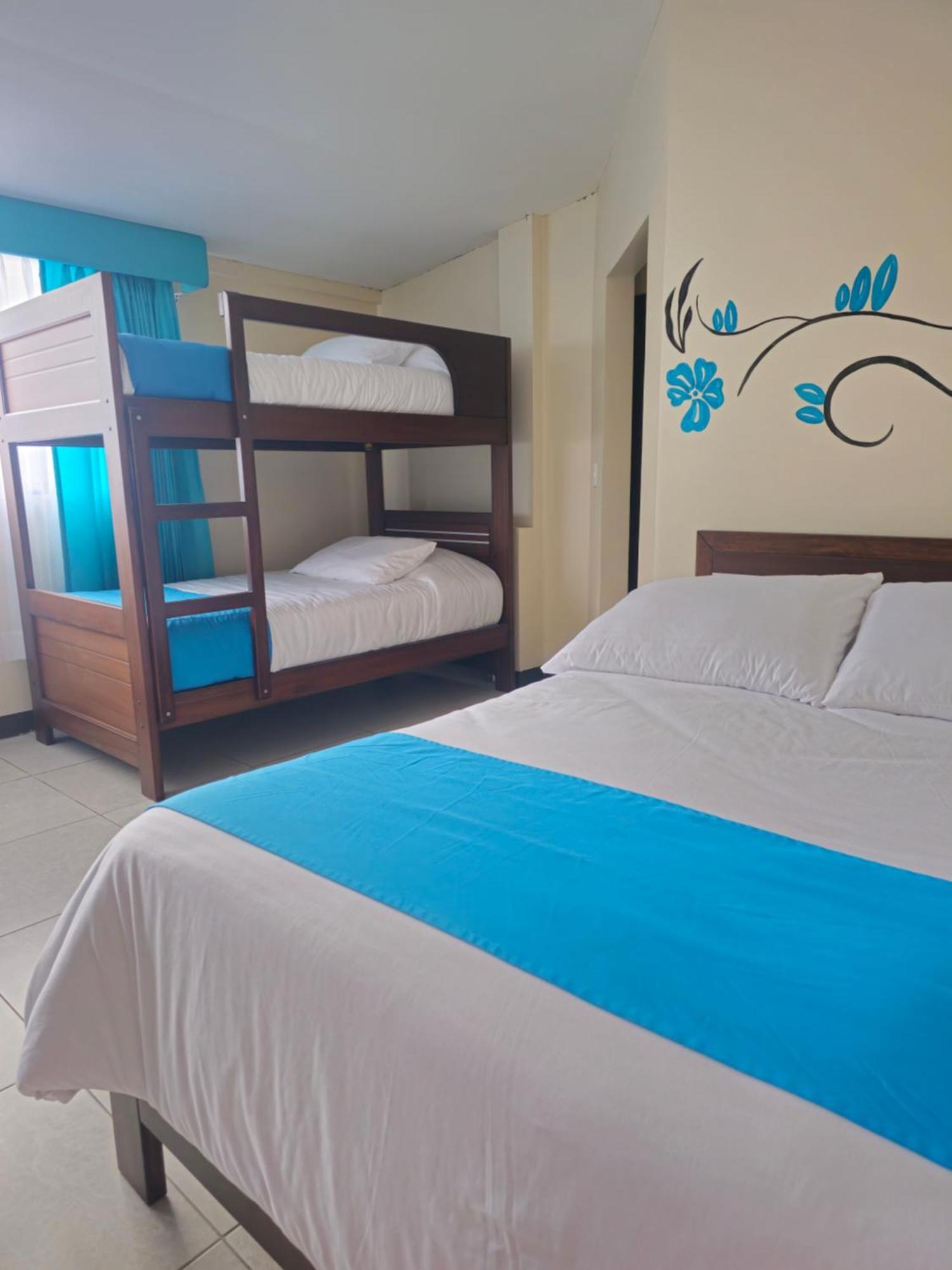 Hotel Tungurahua Baños Exteriör bild