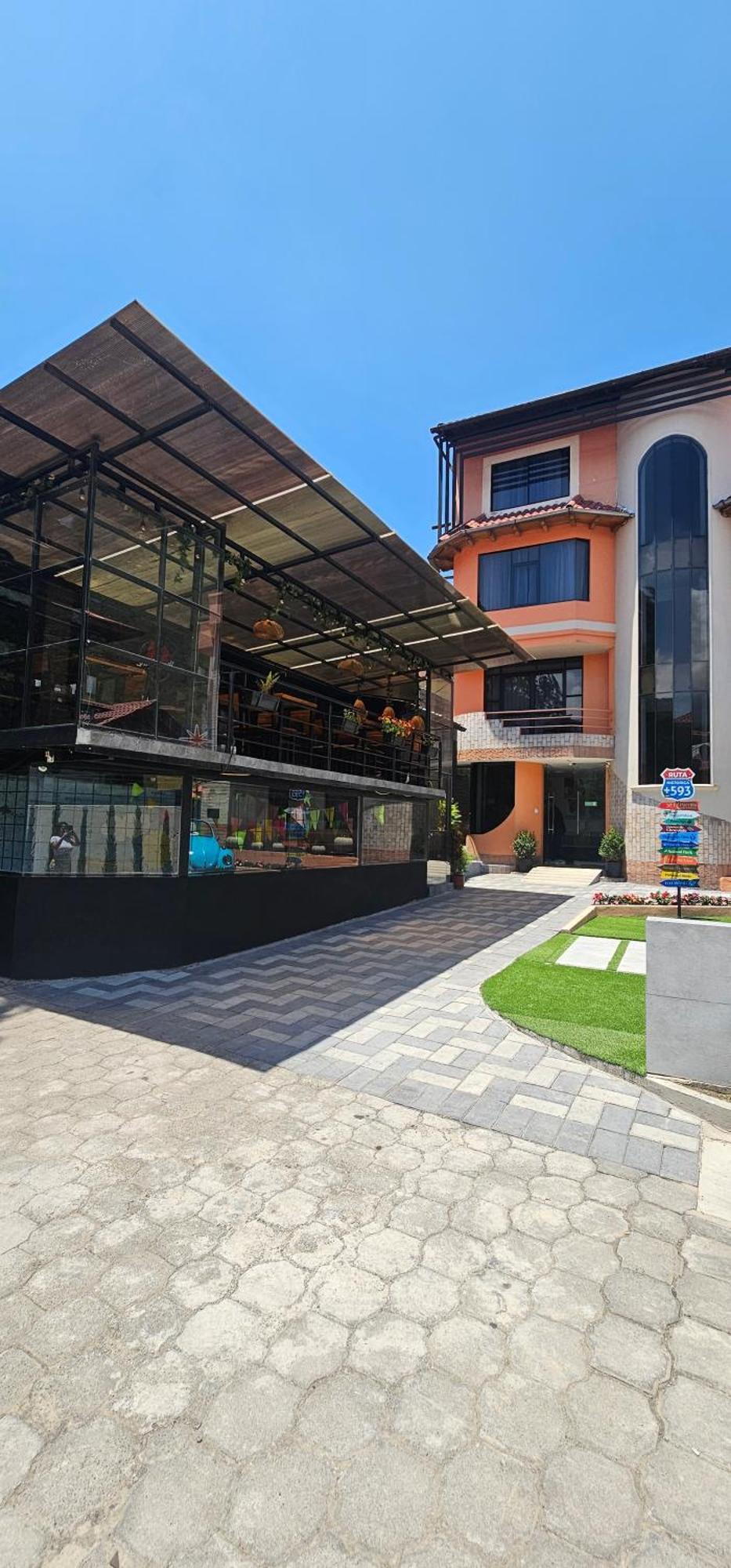 Hotel Tungurahua Baños Exteriör bild